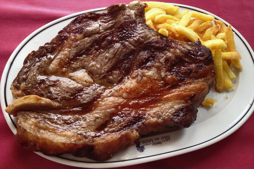 De vinos por la Sierra de Madrid, Asador Alto del León, Guadarrama