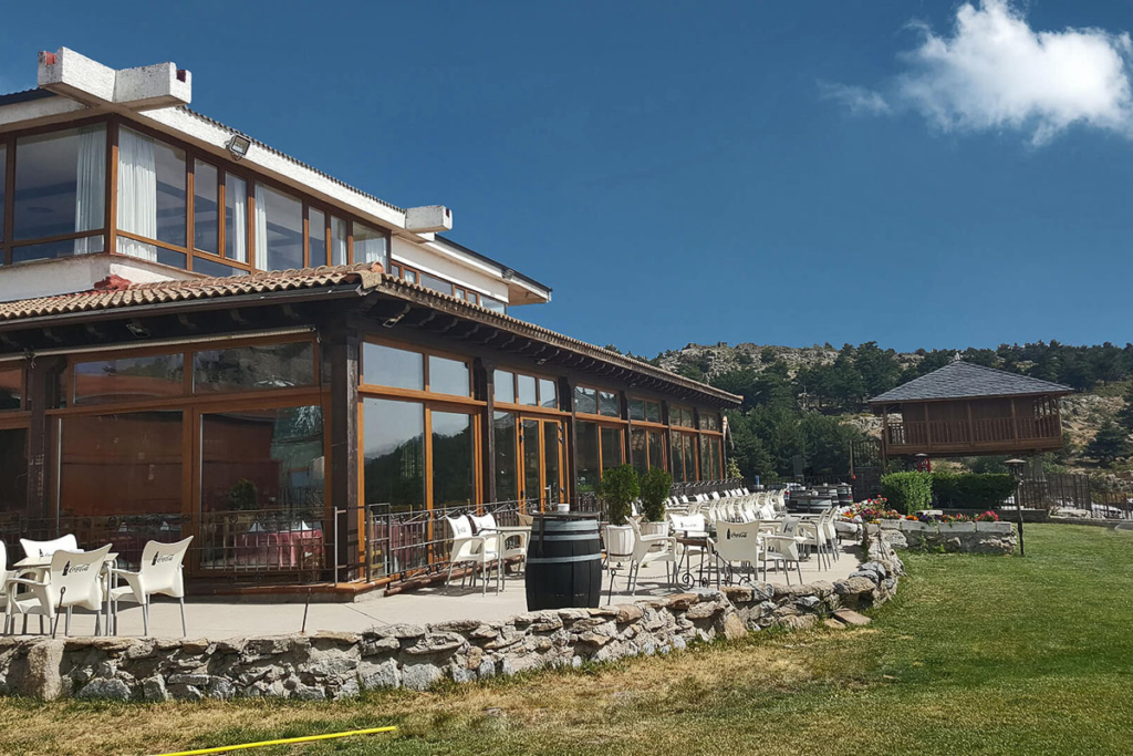 De vinos por la Sierra de Madrid, Asador Alto del León, Guadarrama