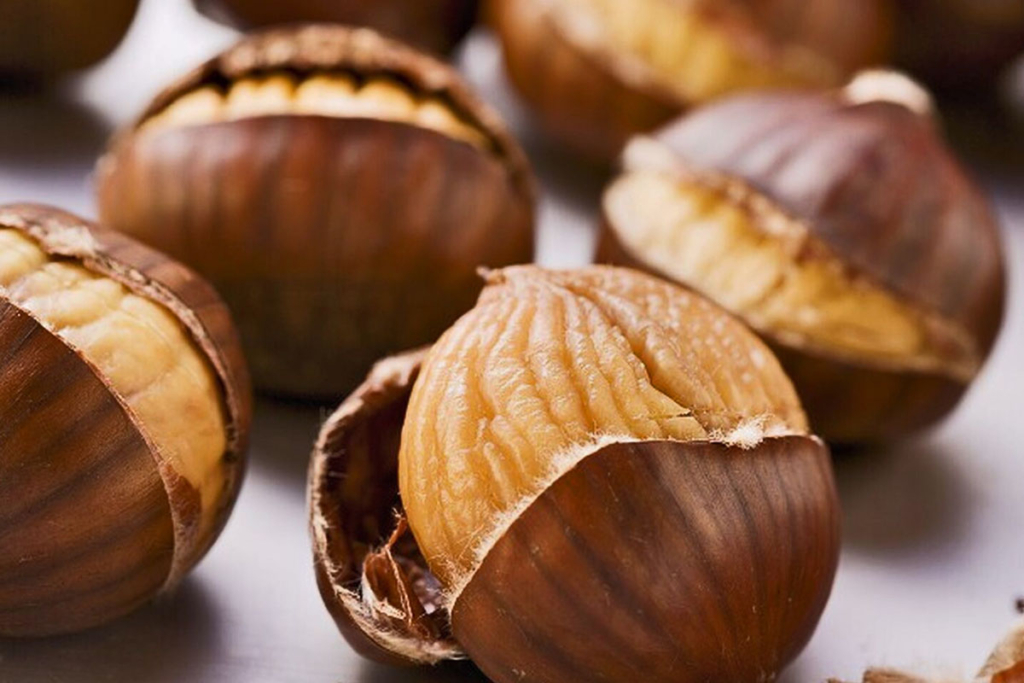 todo depende del fruto seco con que se mire, castañas