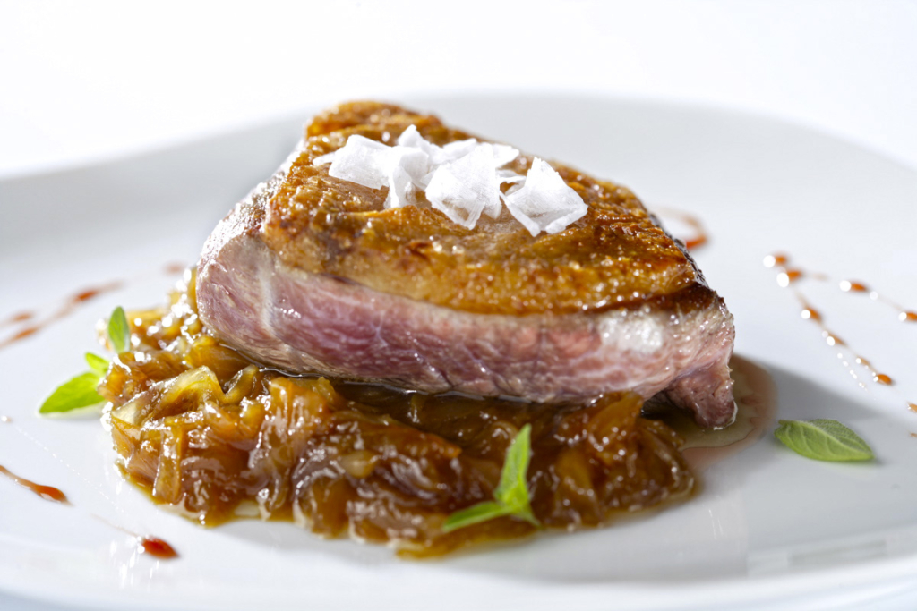 Platos de caza y vino, Pato caramelizado